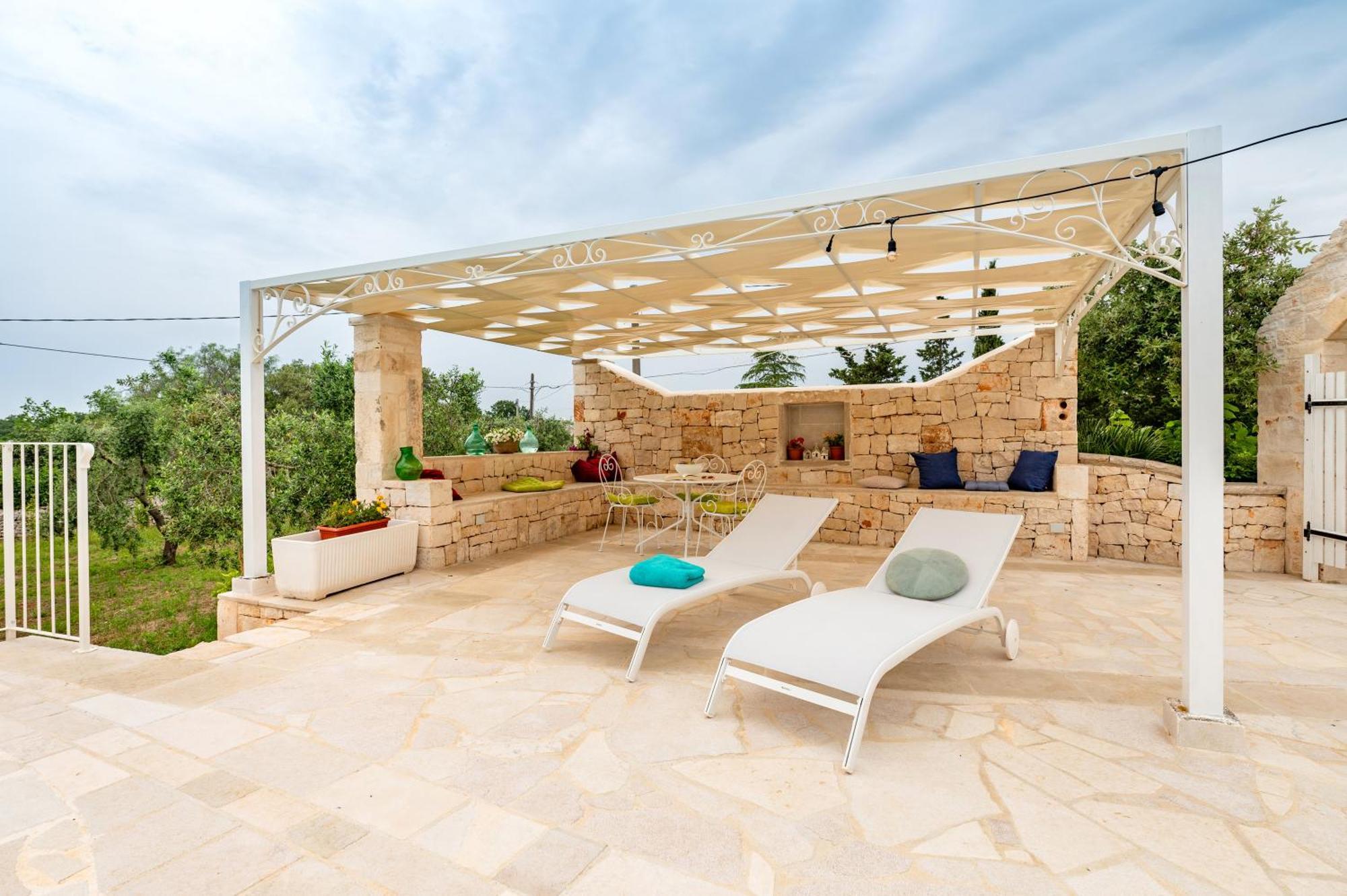 Trullo Degli Anelli In Masseria Cisternino Exterior photo